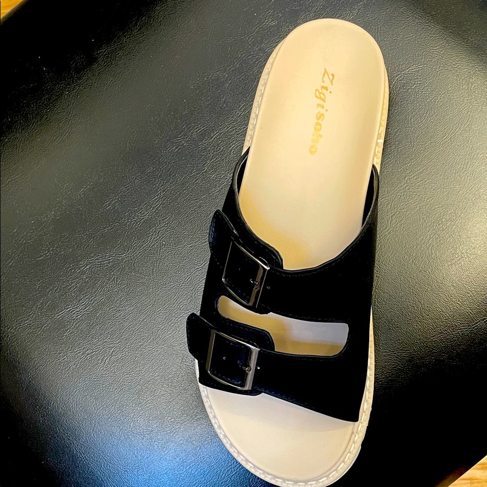 Zigi Soho Black and Cream Buckle Sandals